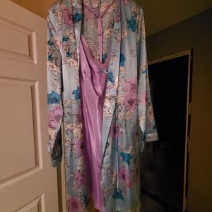 Lingerie gown with robe